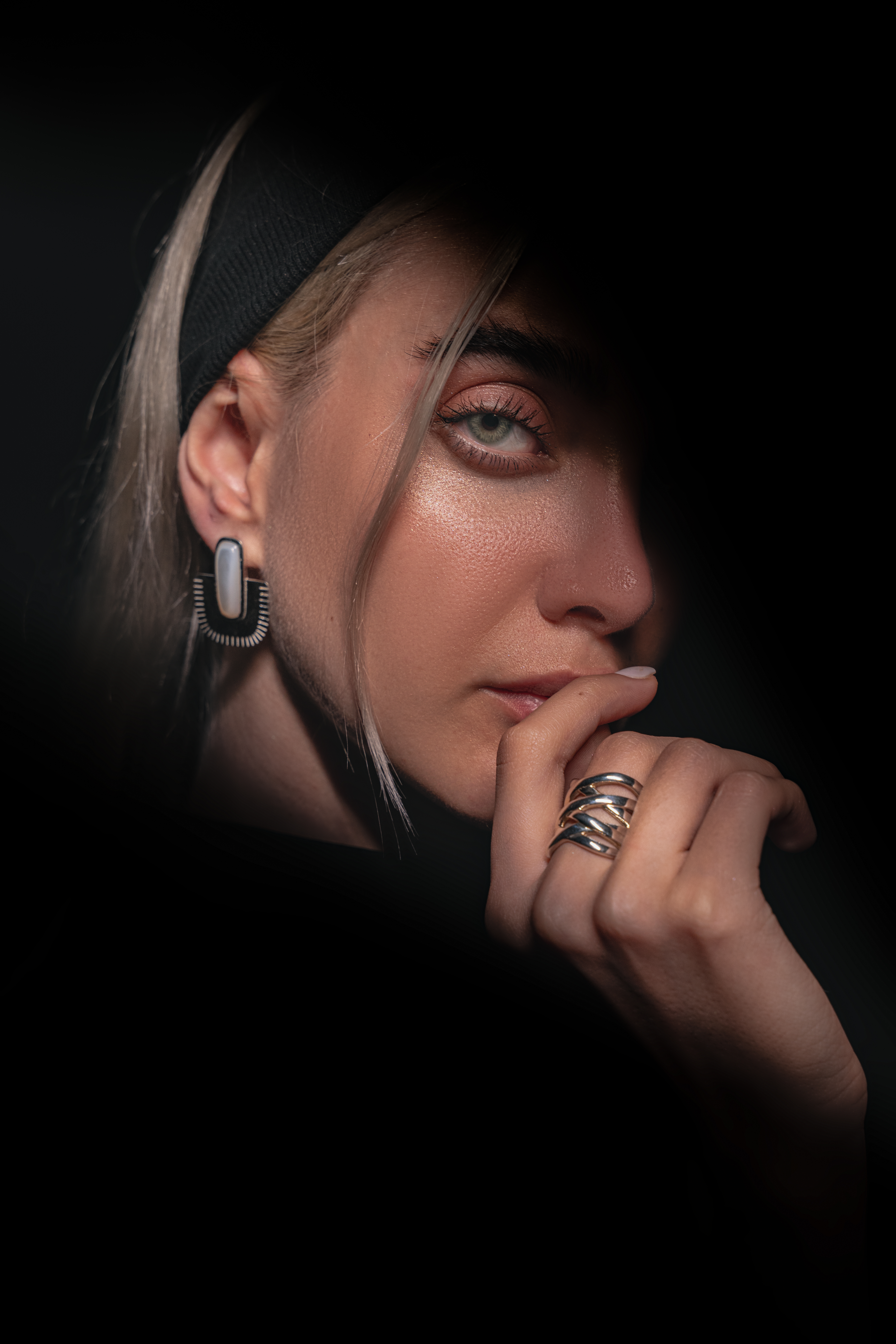 Jewelry Editorial — Light as Identity